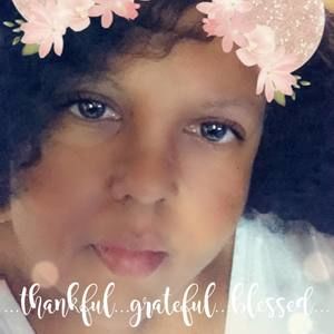 Meet your Posher, Leeanna